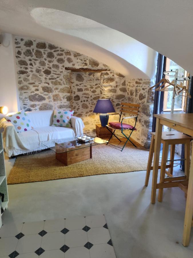 Rendez-Vous Sous Le Tilleul, En Cevennes. Molieres-Cavaillac Экстерьер фото